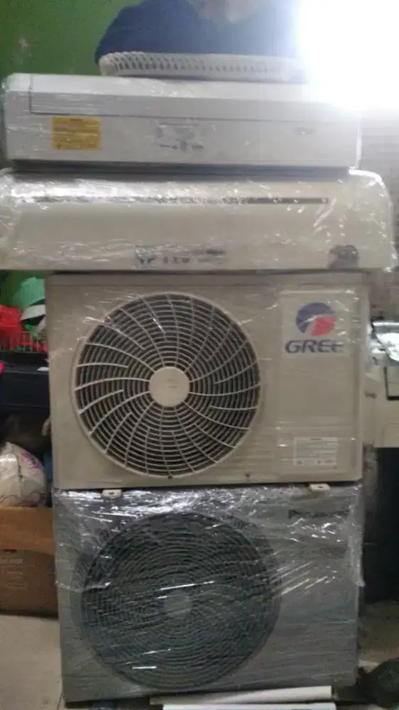 jual ac GREE 1pk dan panasonic ½pk