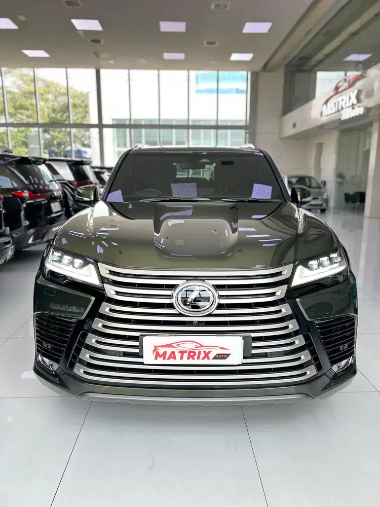 2025 [2 RB KM]Lexus LX700h 2025 VIP SEAT (2+2)! Lexus Lx700h! low km