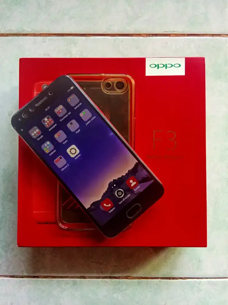 Oppo F3 Ram 4/64 ( Red Limited Edition )