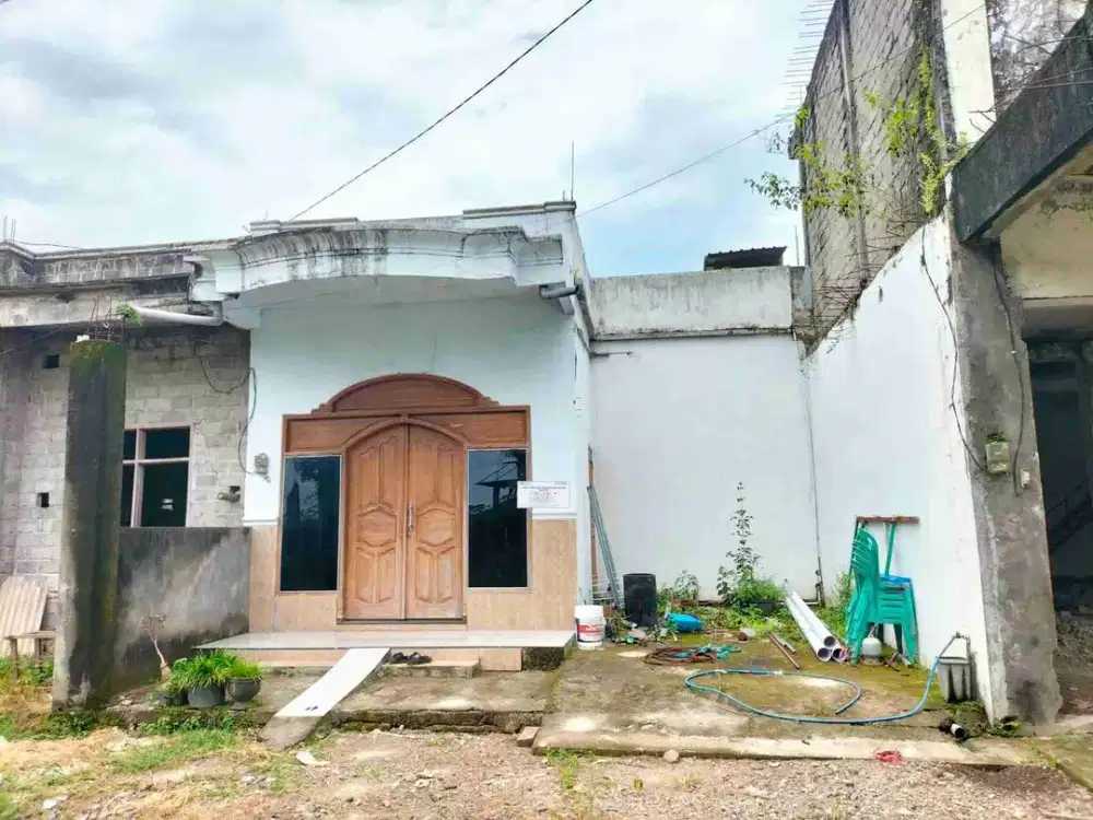 DI JUAL RUMAH 

PERUM PACE RESIDENCE KAV - A-11
KEL. : BABATAN 
KEC. : PACE 
KAB  : NGANJUK
