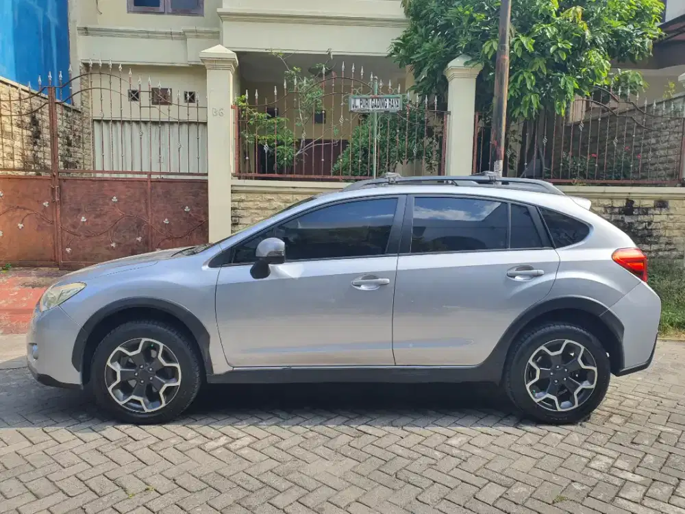 Subaru XV silver 2013 2.0 symmetrical AWD