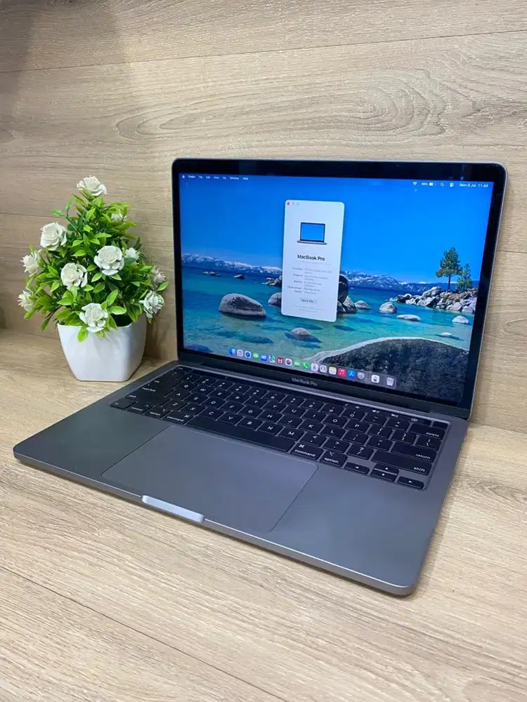 MacBook Pro 13-inch Ci7/ 16GB / 1TB 2020 Muluss