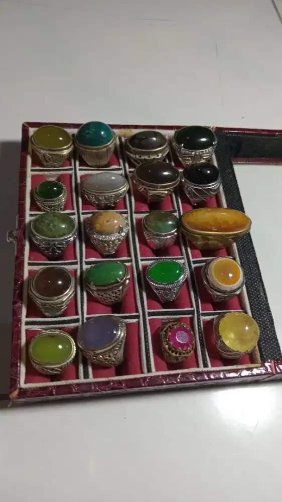 Batu Akik Borongan Isi 20 Pcs + Kotak