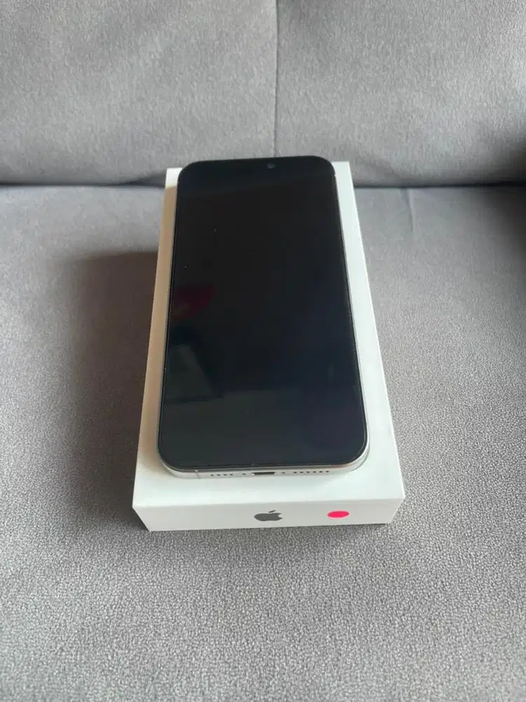 Dijual Iphone 15 Pro Max 256gb Ibox 1st hand