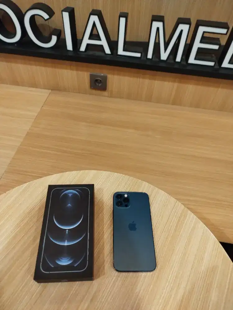 iPhone 12 pro 128gb fitur ubdate