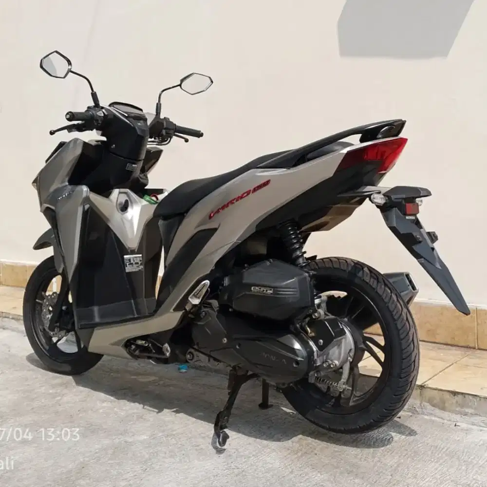 HONDA VARIO 150 KEYLESS TAHUN 2021 CASH KREDIT MURAH DP 1.200