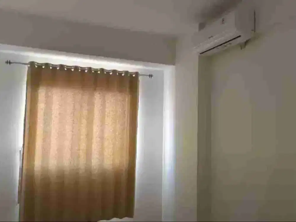 Disewakan Unit Apartemen Puncak Dharmahusada 2BR + AC+ Gorden