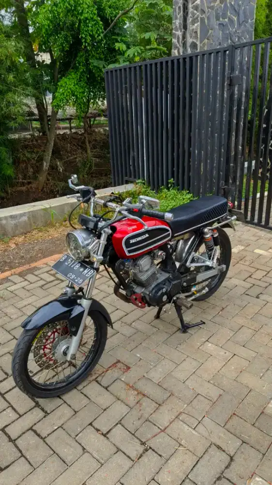 Honda CB basic GL 100 Lengkap Mesin Up Tiger