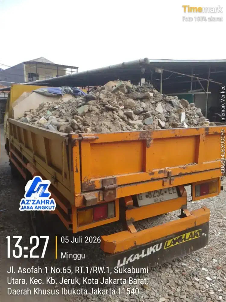 Jasa buang puing dan angkutan sampah