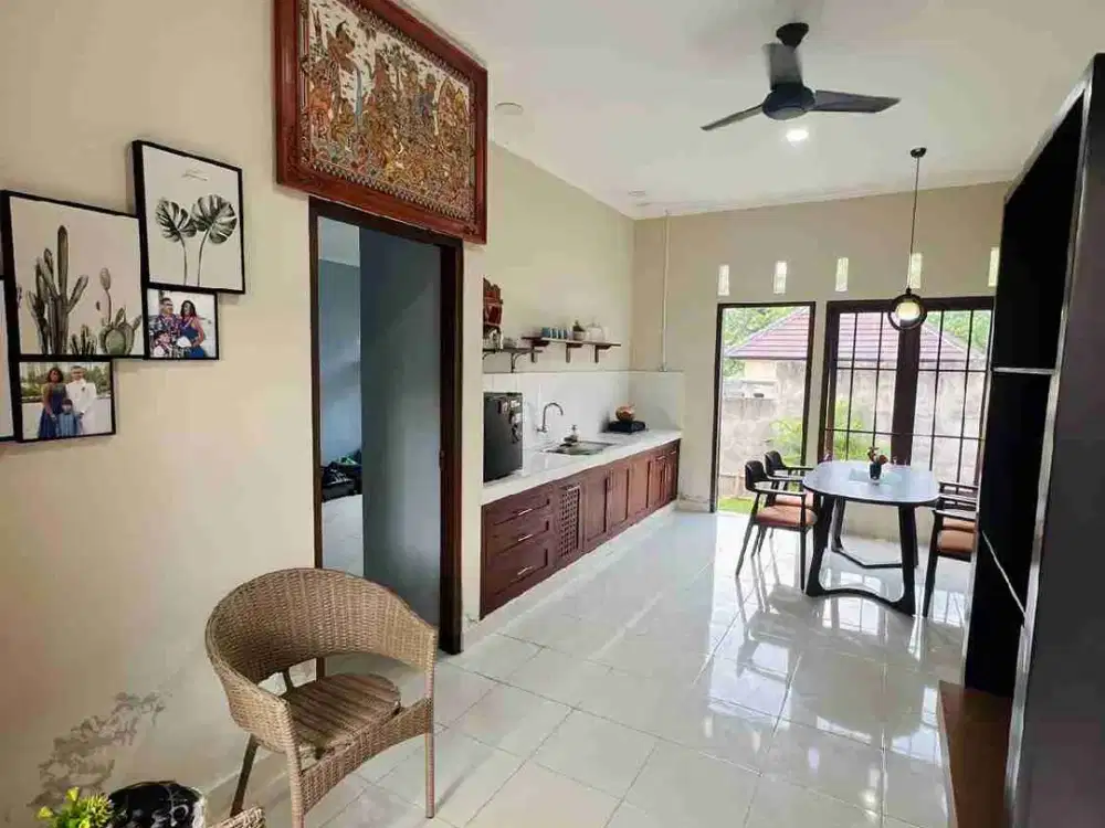 Rumah semi villa nuansa campuhan saba