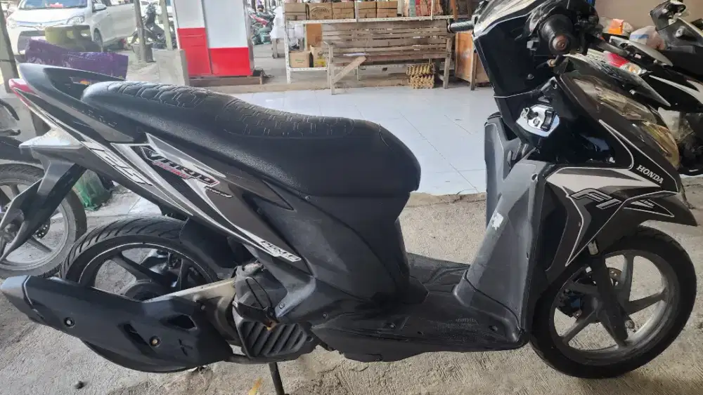 Jual honda vario 125 cbs iss 2014