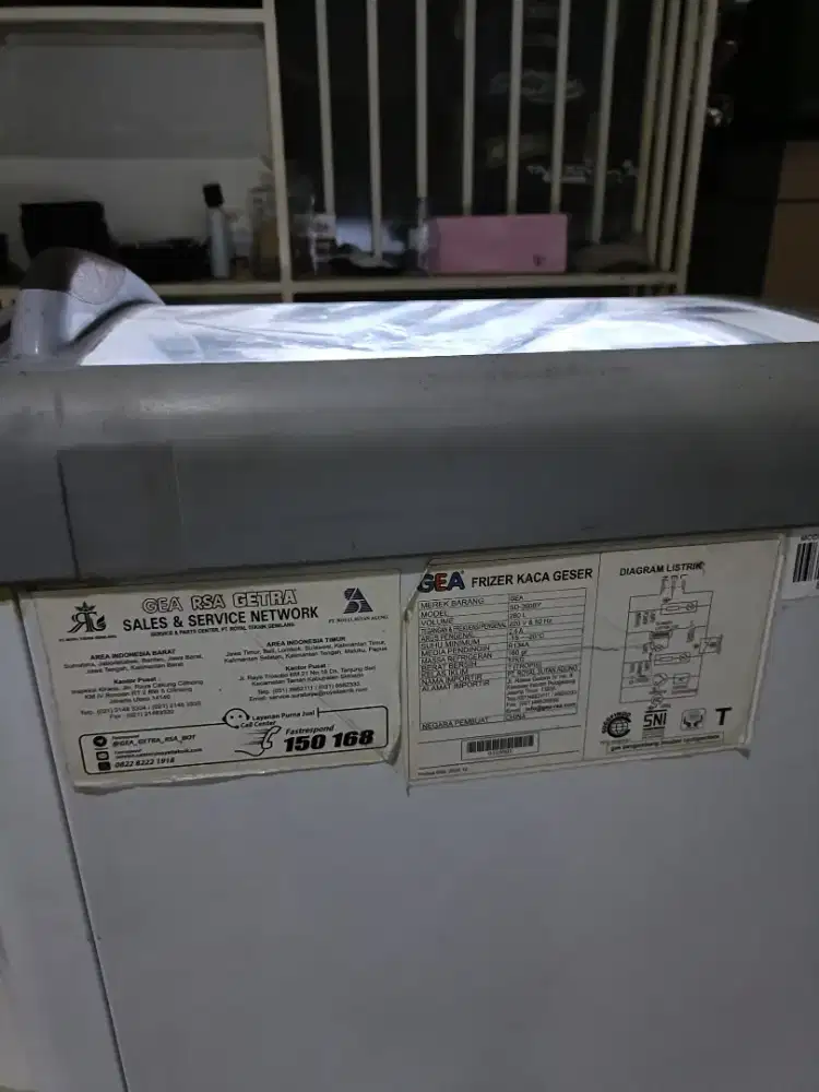 Jual butuh freezer