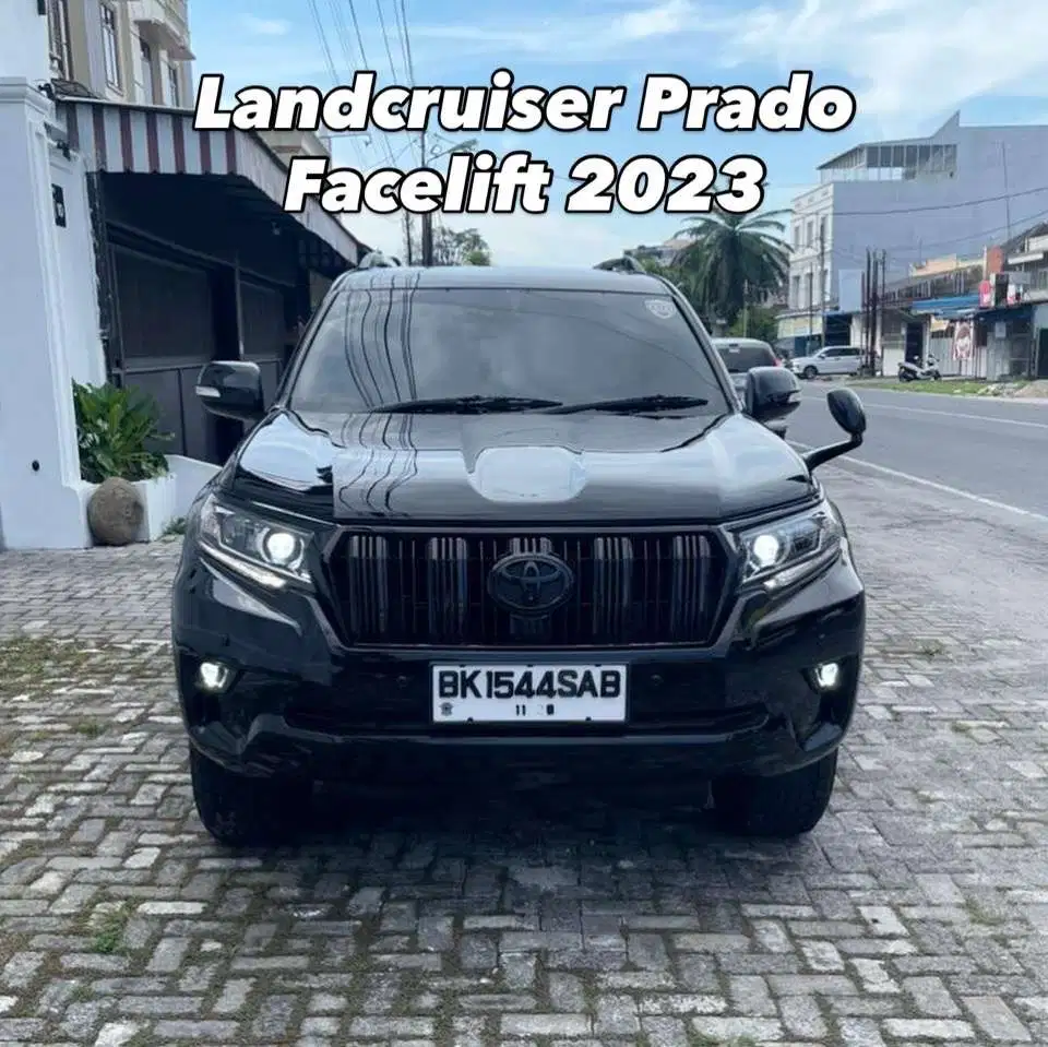 Toyota Land Cruiser 2011 Bensin