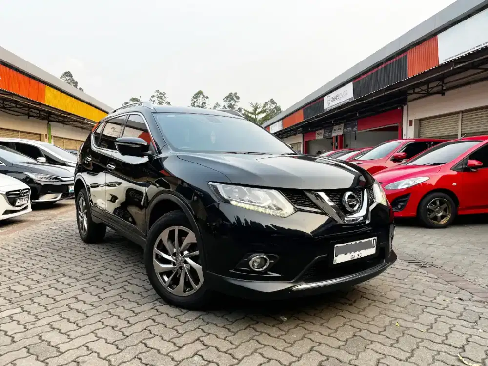 ALL NEW XTRAIL 2.5 AT 2015 DP 5 JT BLACK EDITION RARE