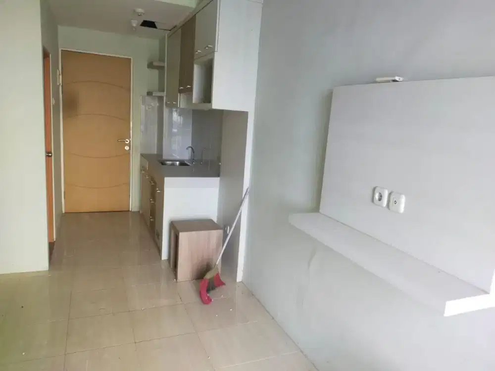 Super Murah Bale Hinggil 2Br Merr, View City | Hadap Selatan, Furnished