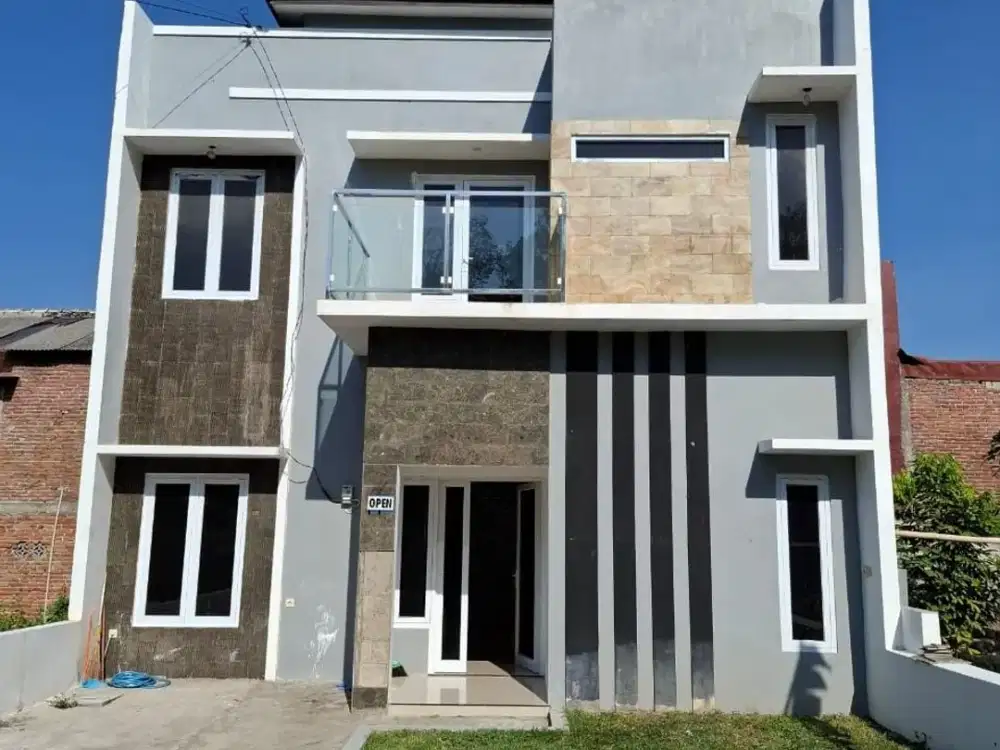 Dijual Rumah Dua Lantai Siap Huni Rp 700 Jt - Kediri Jawa Timur