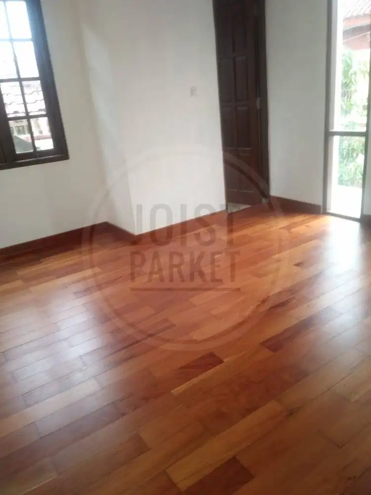 Lantai Kayu Mahoni Solid Jogja Premium - Parket Kayu Asli Eksotis