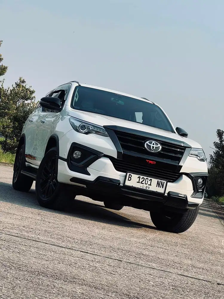 Toyota fortuner VRZ TRD 2019 putih km 44rb