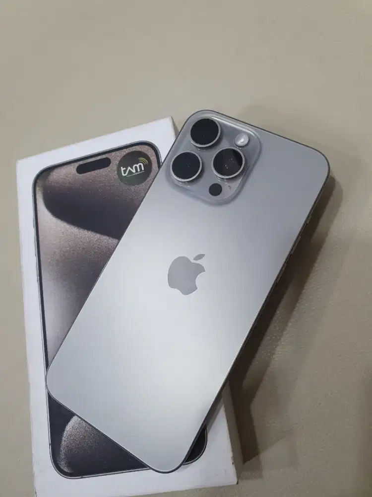 Iphone 15 promax 256gb ibox like new