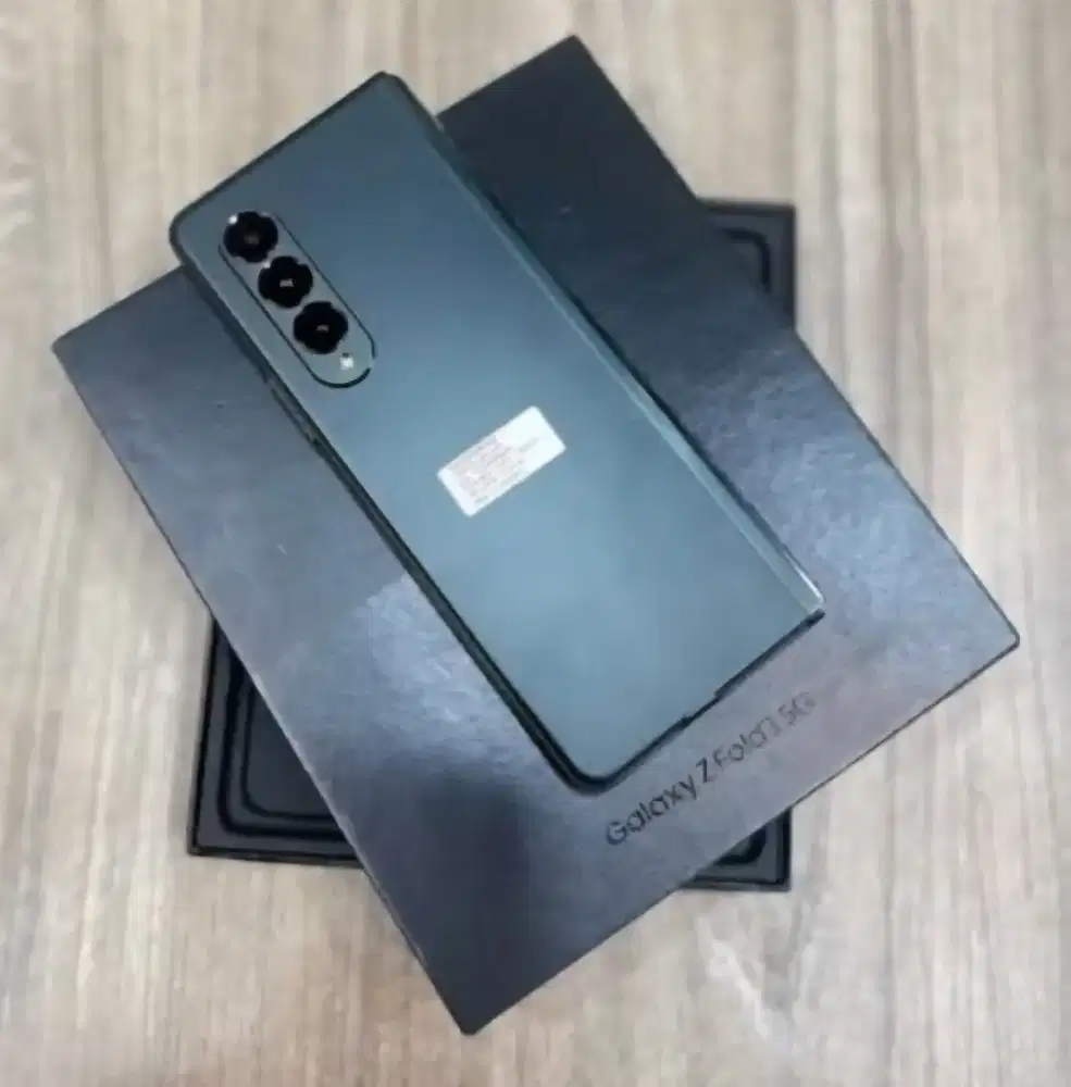 Samsung fold 3 sein full set
