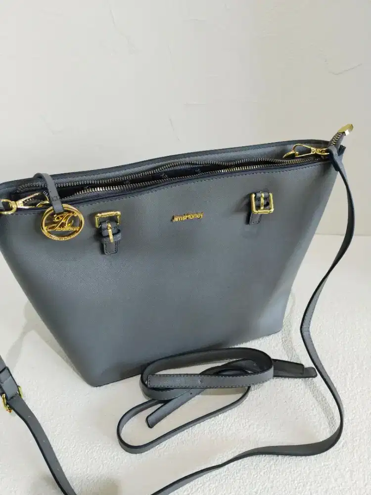 Tas Jimshoney tipe Veronica Bag kondisi 95%
