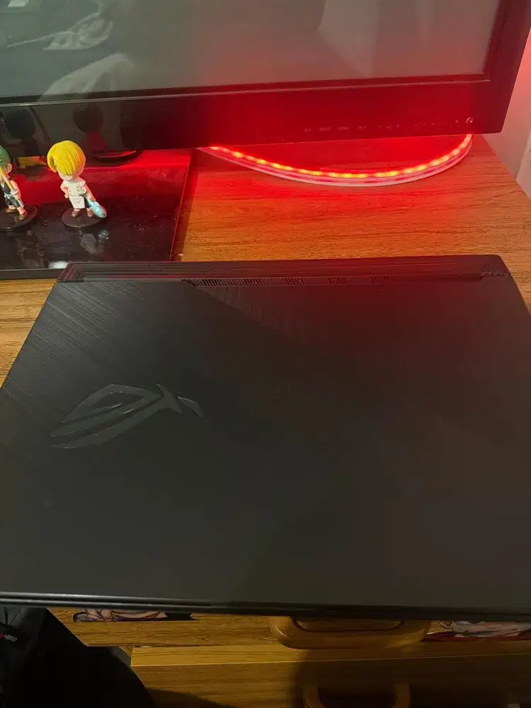 Gaming Laptop ASUS ROG Strix G512LW