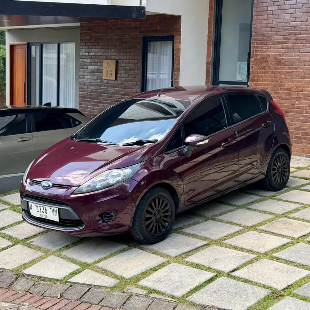 Ford Fiesta Type Trend 1.4 Matic Mulus no Minus