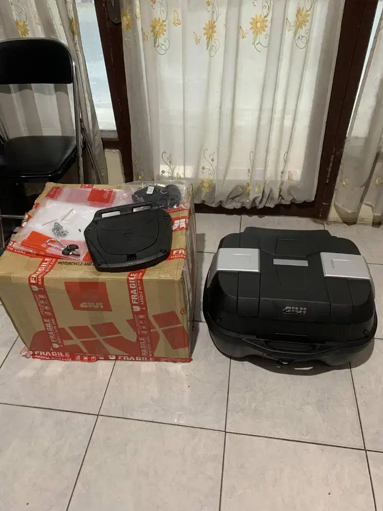 Box motor GIVI B45NM-ADV (dapat baseplate)