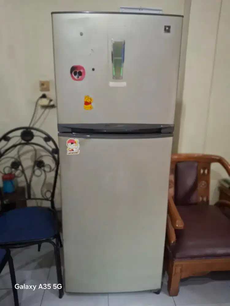 Kulkas 2 Pintu Toshiba