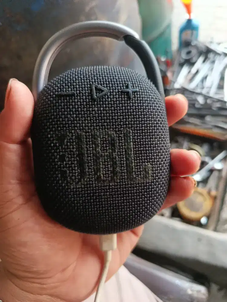 JBL clip4 original