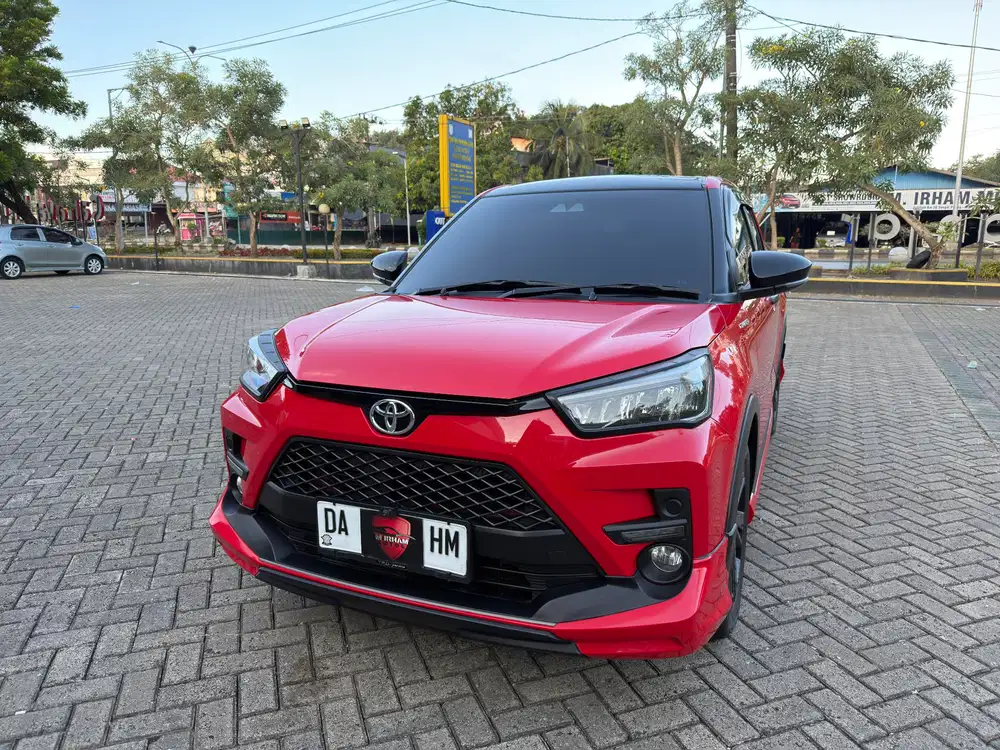 Toyota Raize 1.0 Turbo GR sport Tss
AT 2022
