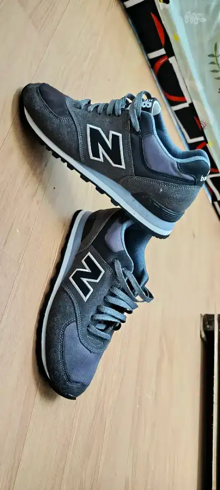 Sepatu Jalan Run Tahan Banting dan Imbang Bekas 42
