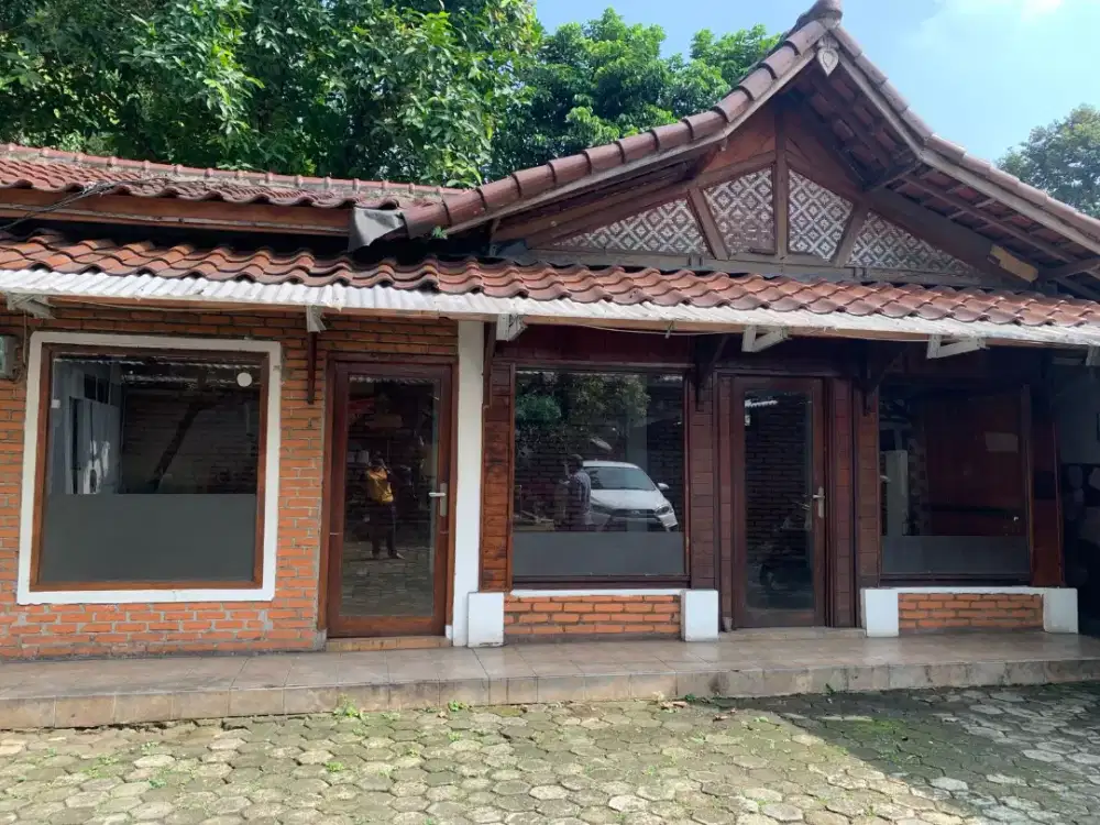 DISEWAKAN Lapak Kedai Usaha Lokasi Strategis