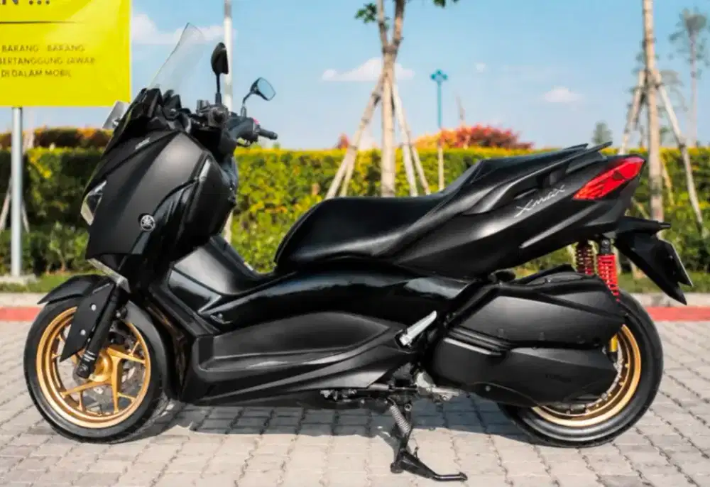 X max 2019 Like New