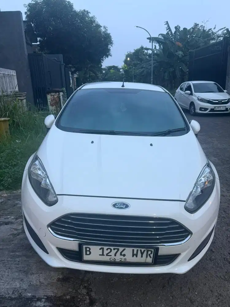 FORD FIESTA S 1,5 AT 2014