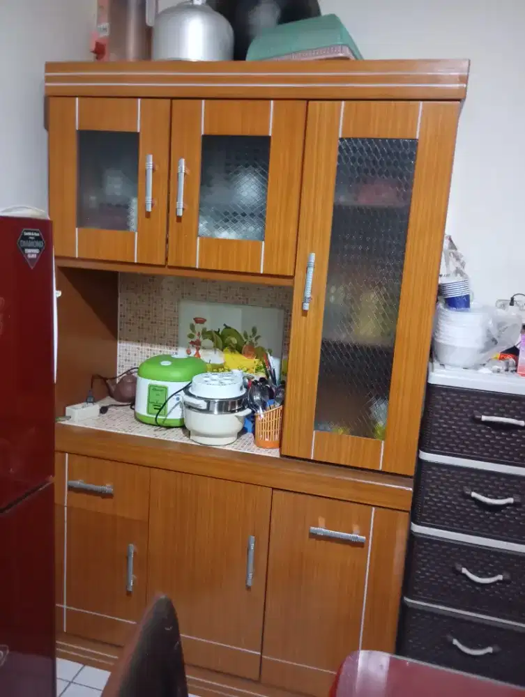 Lemari Dapur Kayu