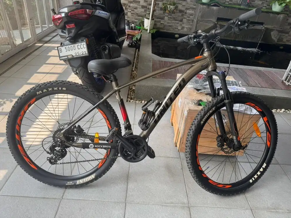 MTB UNITED 27.5 premium
