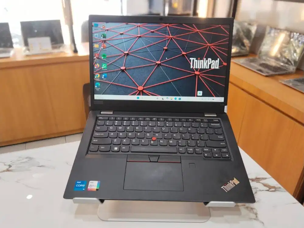 SUPER SALE!! LENOVO THINKPAD L13 CORE I5-1135G7/RAM 8GB/SSD 256GB/14