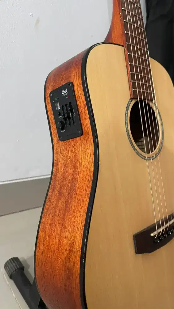 Gitar cort3/4 akustik elektrik