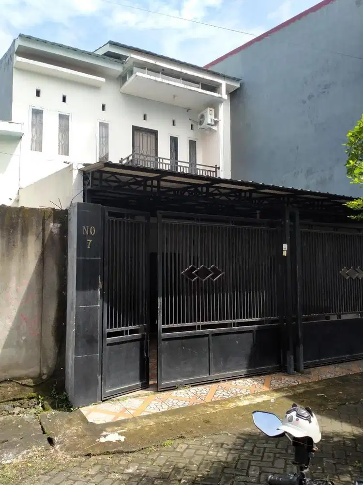 Lokasi strategis tengah kota makassar, dekat kampus