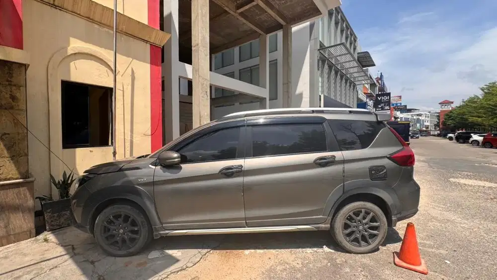 SUZUKI XL7 BETA HYBRID