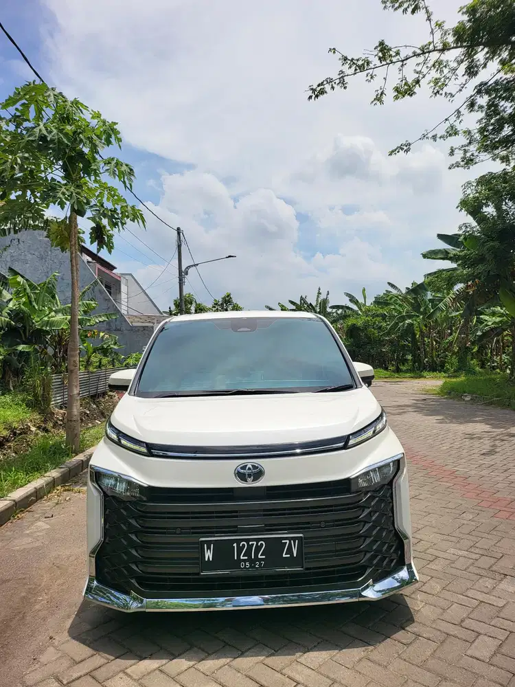 [Gress Mobil Kutisari]Voxy TSS Facelift 2.0 Cvt AT Tahun 2022 Ready