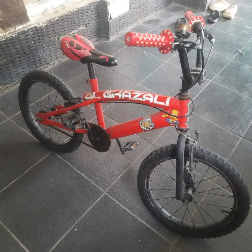 Sepeda anak ukuran 16 in