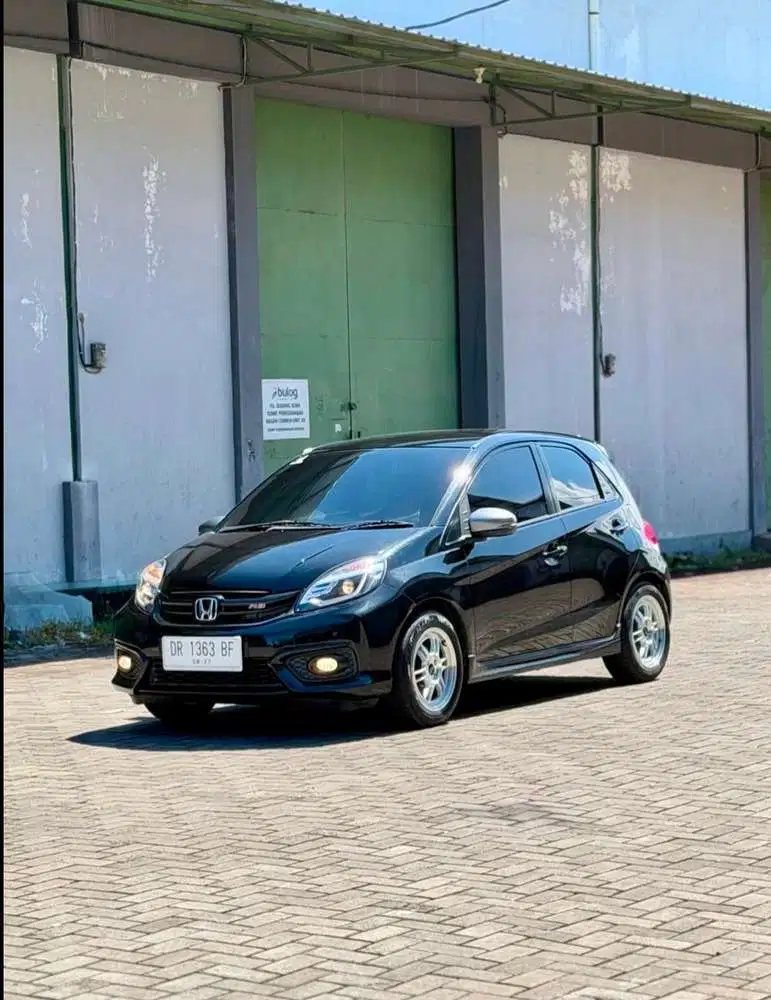 Honda Brio RS CVT 2017 Bensin Hitam Metalik