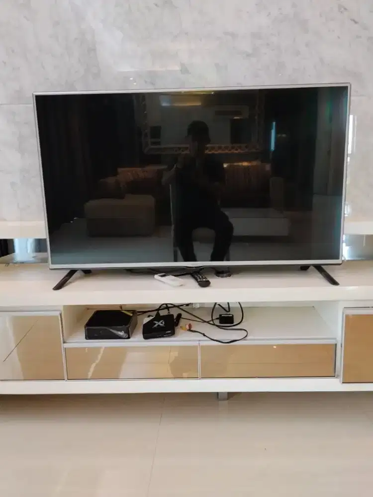 TV LED 50' LG (Blum Smart Tv)