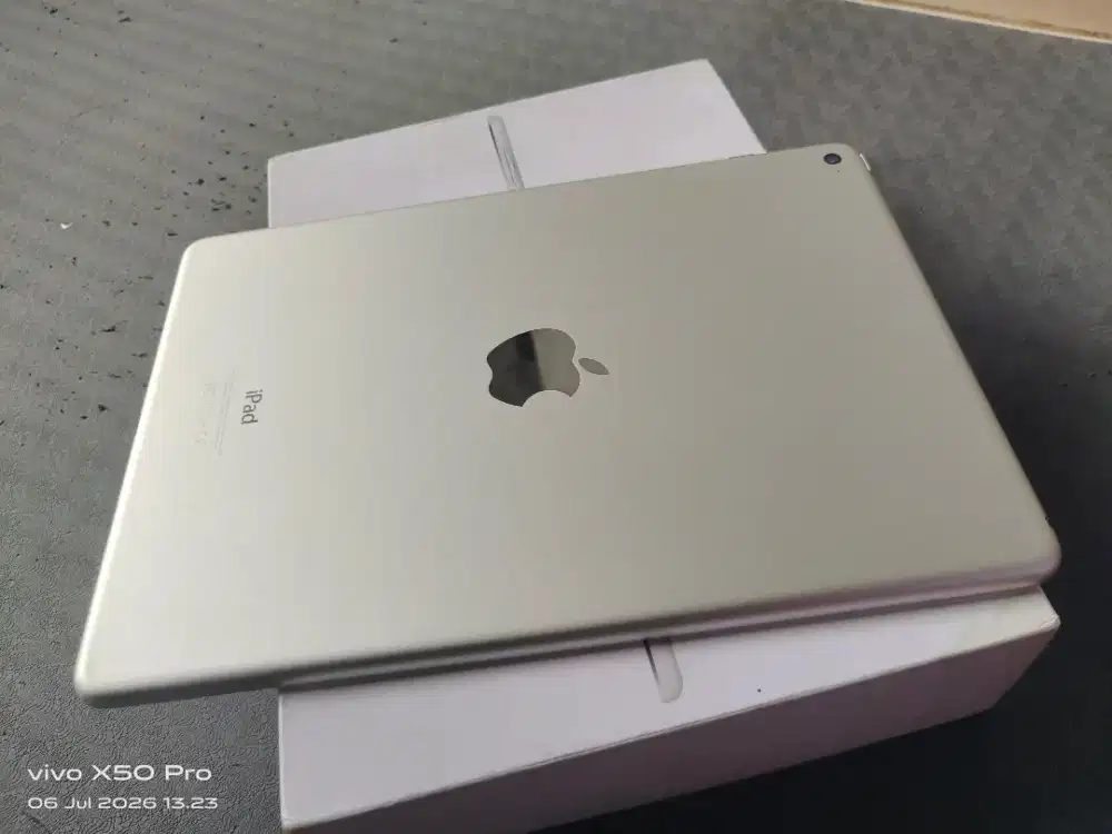 iPad Air2 16GB iBox minus dikit baca dulu