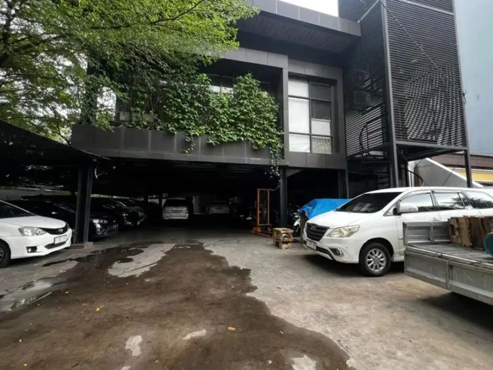 Dijual Ruang Usaha Hook di Jalan Rajawali Kemayoran