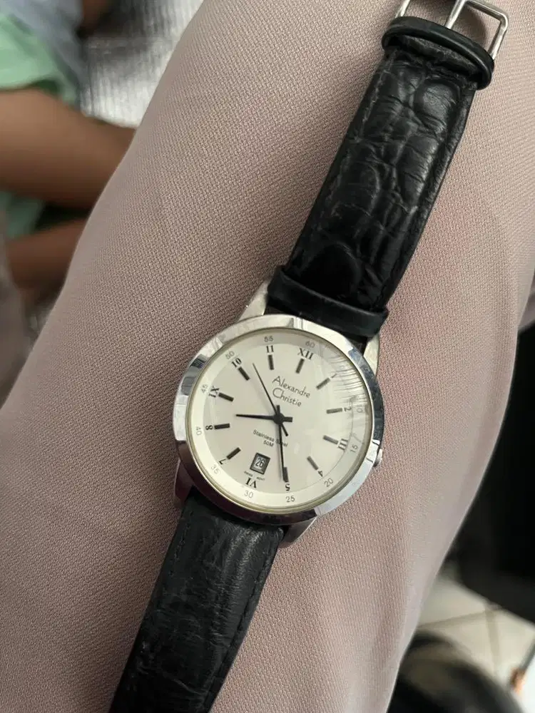 Jam tangan pria alexandre christie