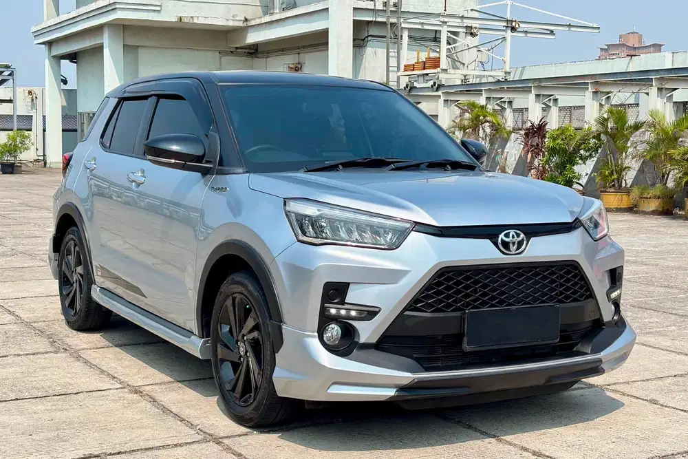 [DP 35JT] TOYOTA RAIZE GR TWO TONE 2022 SILVER NIK 2021 TURBO SPORT