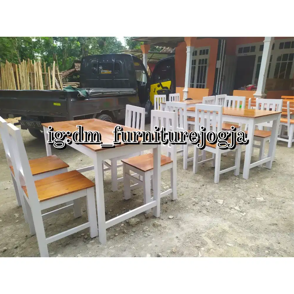 meja kursi rumah makan